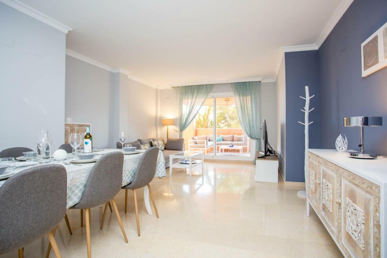 Ample Luxury Fancy Golf & Padel Apartment *